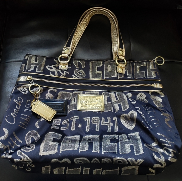 Authentic Coach Bag Limited Edition - Picture 1 of 8